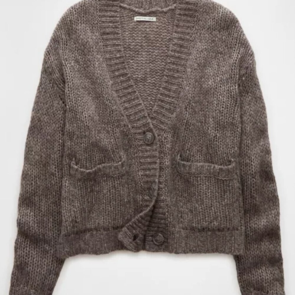 AE Relaxed V-Neck Button-Up Cardigan